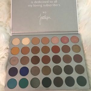 Authentic Jaclyn Hill x Morphe Palette